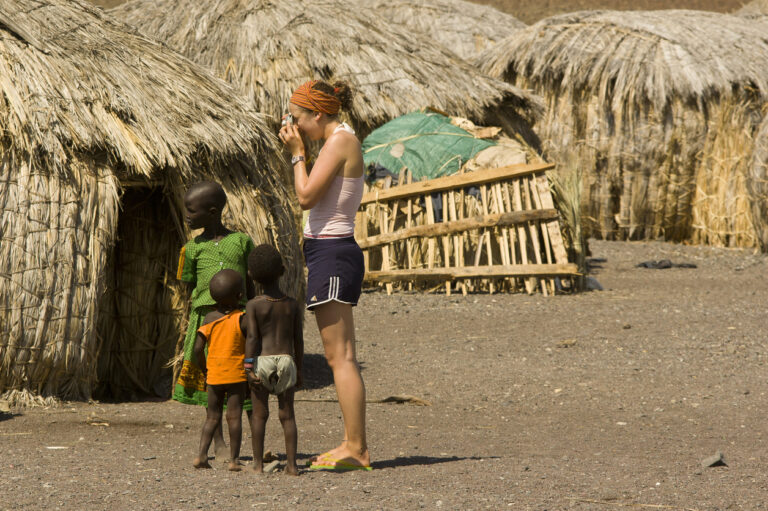 el molo the smallest african tribe, lake turkana